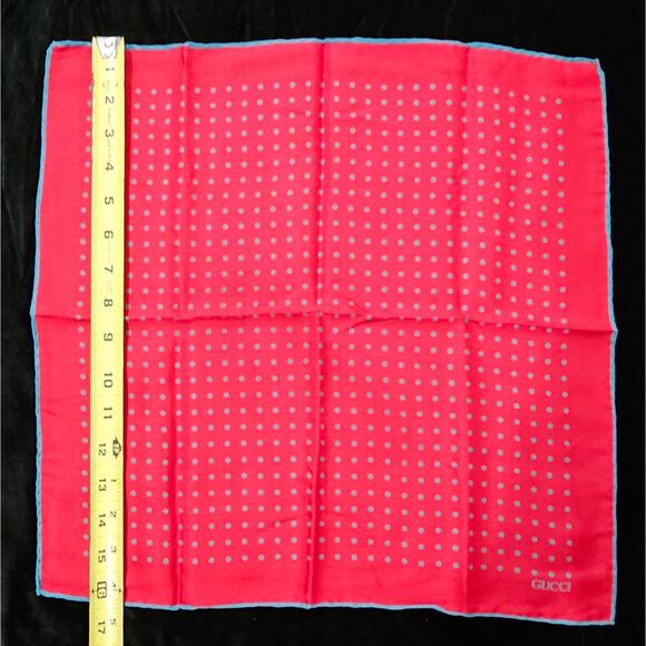 Gucci Silk Polka Dot Pocket Square /Handkerchief - Picture 4 of 6
